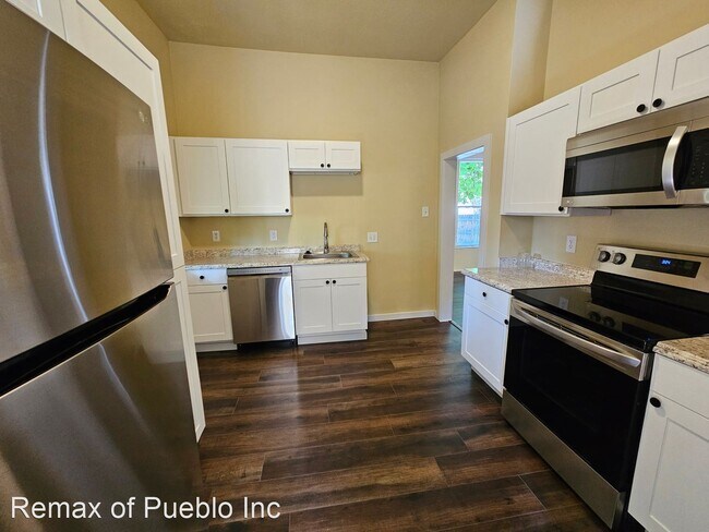 Building Photo - 2 br, 1 bath House - 143 VERNON PL.
