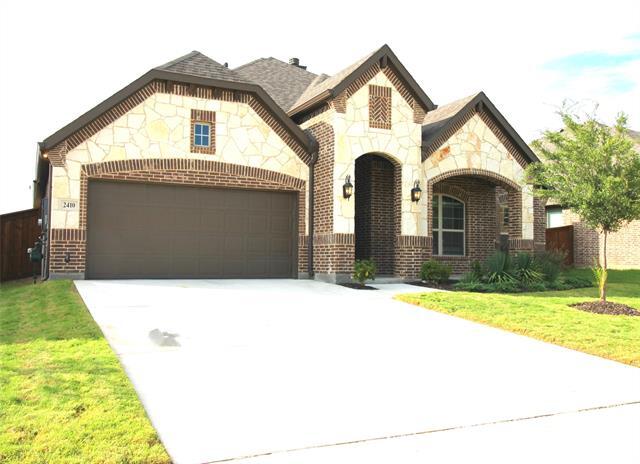 Foto del edificio - 2410 Rawlins Ln