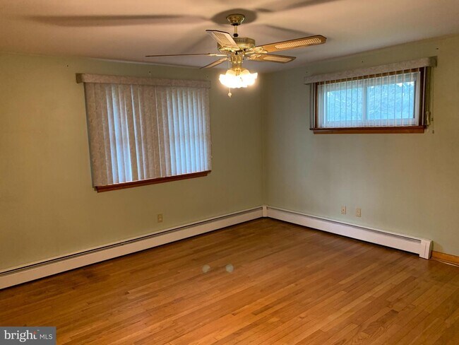 Foto del edificio - 2722 Old Bethlehem Pike