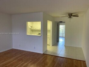 Building Photo - 384 Durham Cir