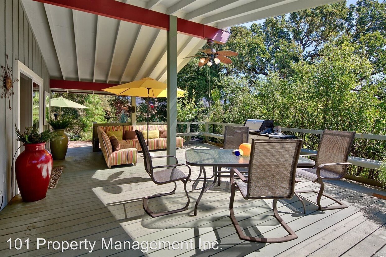Primary Photo - 4 br, 4 bath House - 441 Vichy Hills Dr