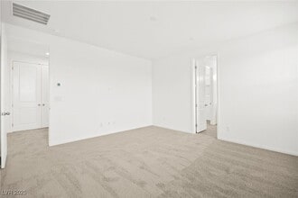 Building Photo - 10140 Glen Aulin St