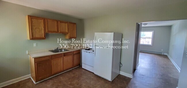 Foto del edificio - 2334 N Cherry St