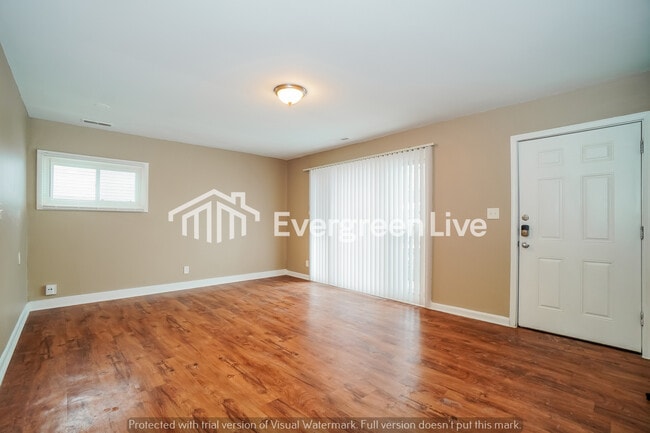 Building Photo - 2074 Woodland Ave