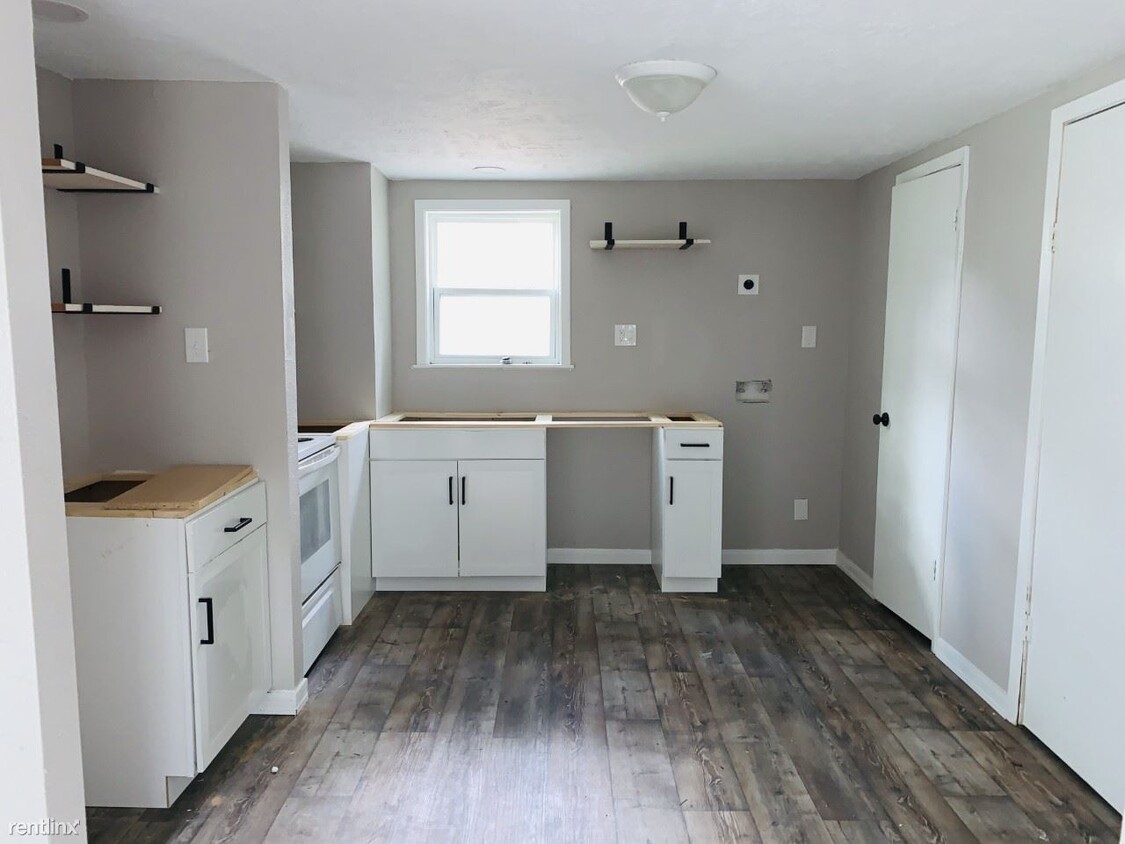 Building Photo - 1 br, 1 bath House - 3920 Harvey Rd