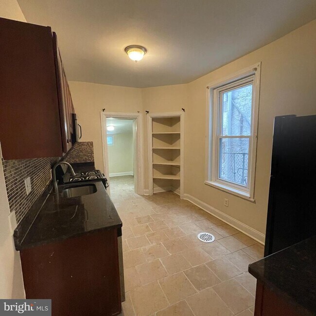 Foto del edificio - 2214 W Berks St