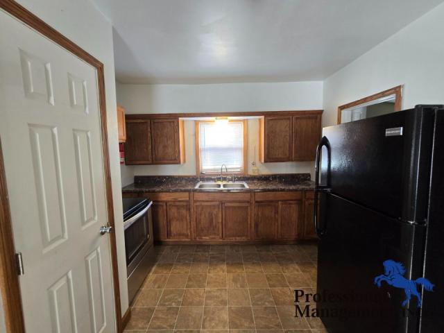 Foto del edificio - 3 bedroom in Billings MT 59101