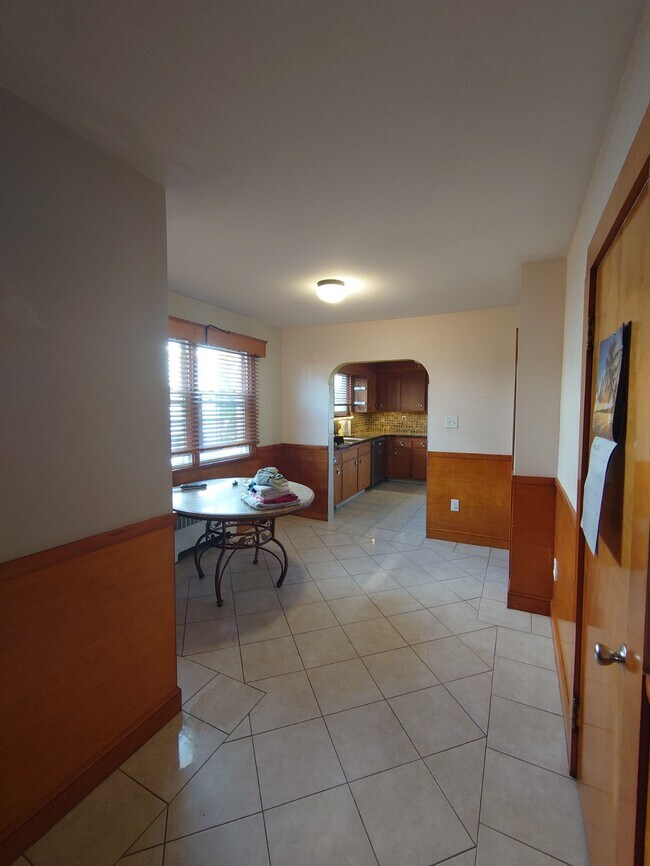 dining area - 53 Dean St