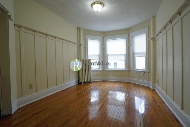 Foto del edificio - 1367 Commonwealth Ave