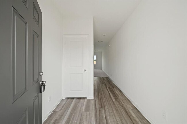 Foto del edificio - 8627 Vacek Xing Wy