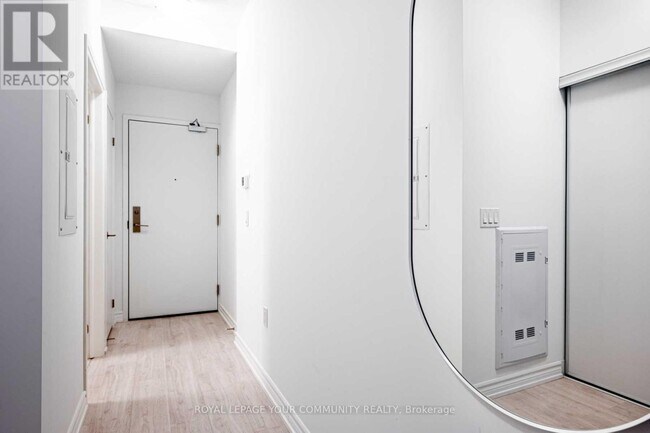 Photo du bâtiment - 408 Browns Line