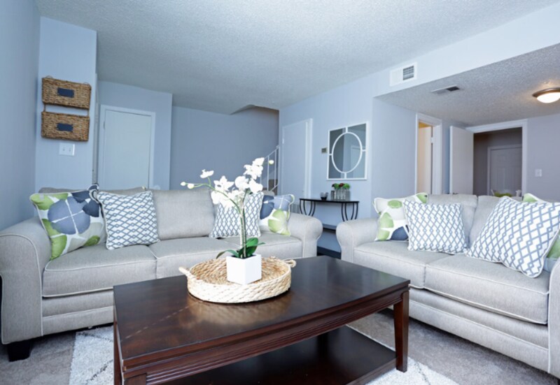 Foto principal - 4828 Park Towne Way