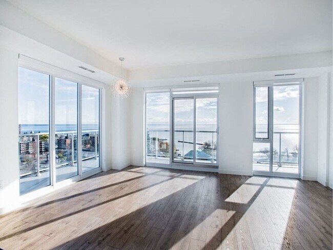 Photo du bâtiment - The Village at Bronte Harbour