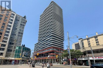 Building Photo - 280-2280 Dundas St W