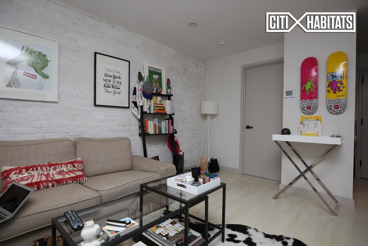 Foto principal - 152 2nd Ave