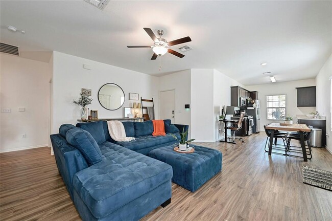 Foto del edificio - 3329 Colorado High Ave