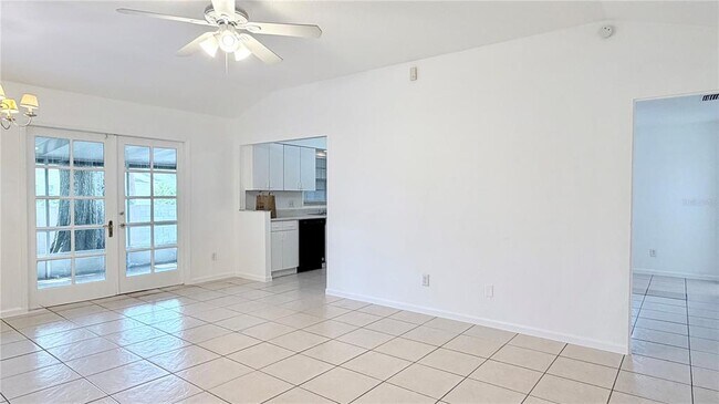 Foto del edificio - 302 Soldier Sq