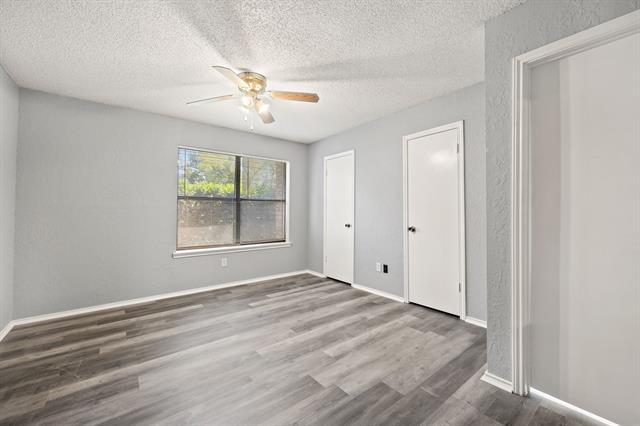 Building Photo - 3017 Hilltop Dr