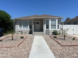 Building Photo - 4934 Enfield Ave