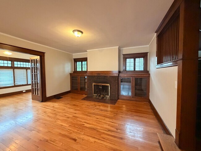 Foto del edificio - 1047 Sibley St NW