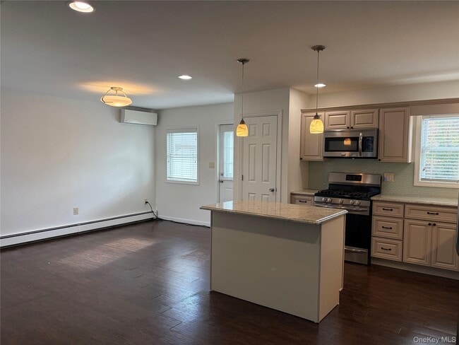 Building Photo - 4163 Austin Blvd