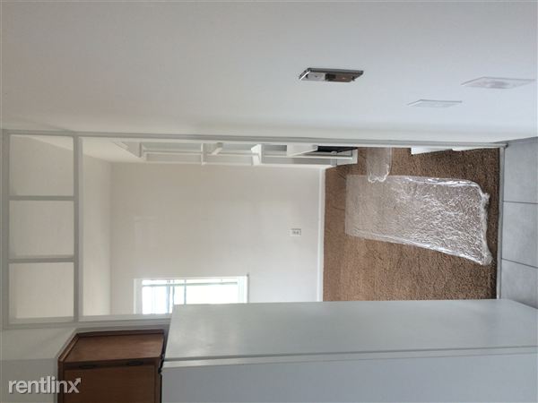 Building Photo - 1809 Pine Hollow Rd