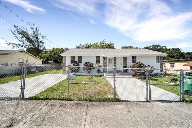 Building Photo - 2750 NW 60th St