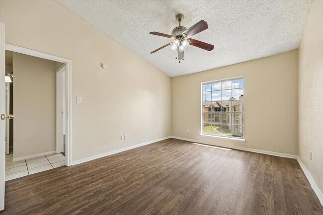Building Photo - 10101 S Gessner Rd