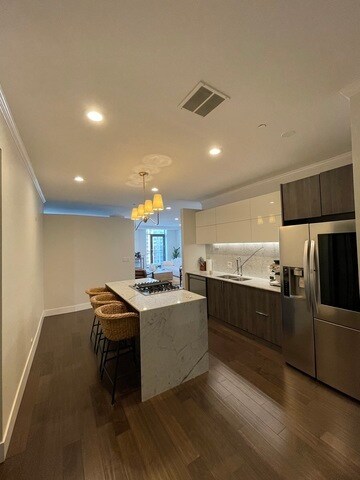 Foto del edificio - 910 S Michigan Ave