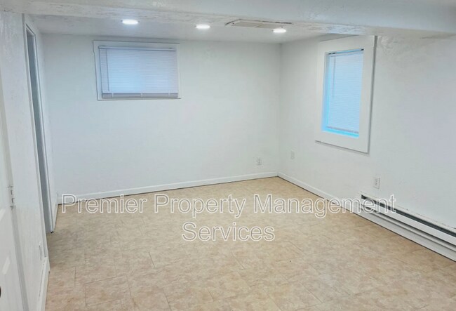 Foto del edificio - 240 Terry Ave