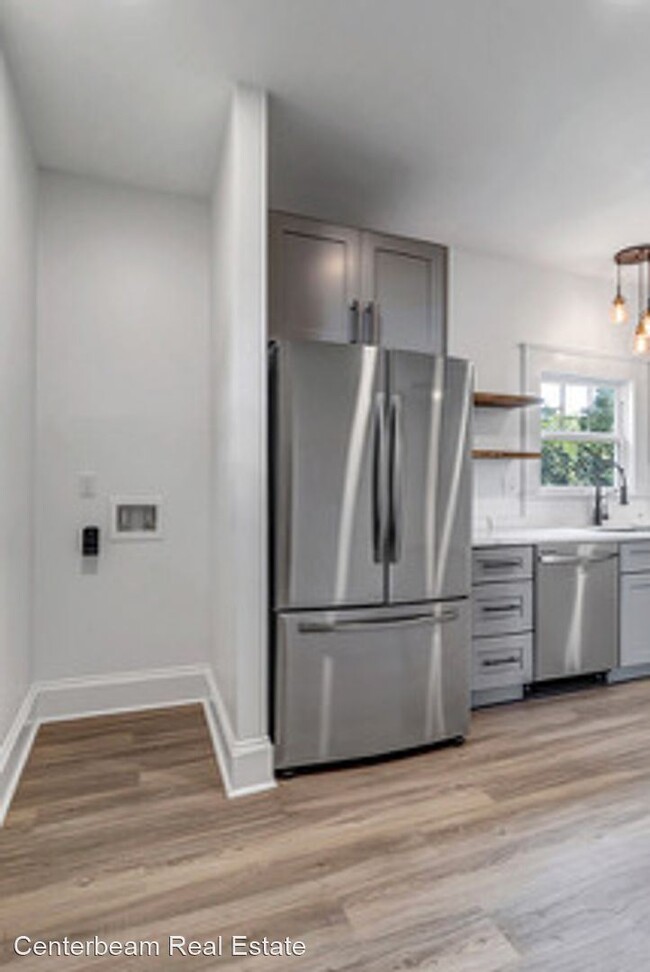 Building Photo - 1 br, 1 bath House - 1731 Silver Street