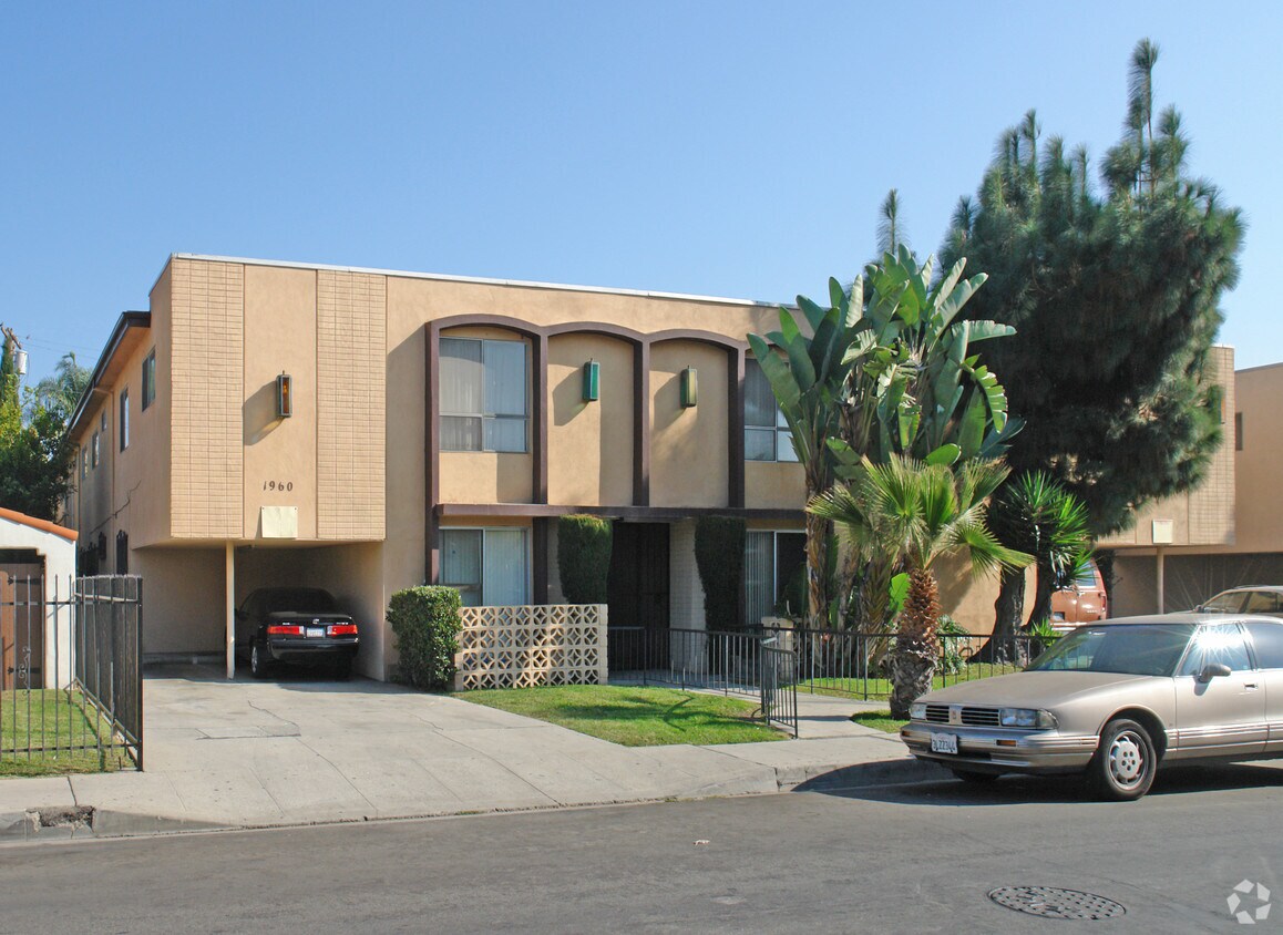 1960 S Garth Ave, Los Angeles, CA 90034 Apartments in Los Angeles, CA