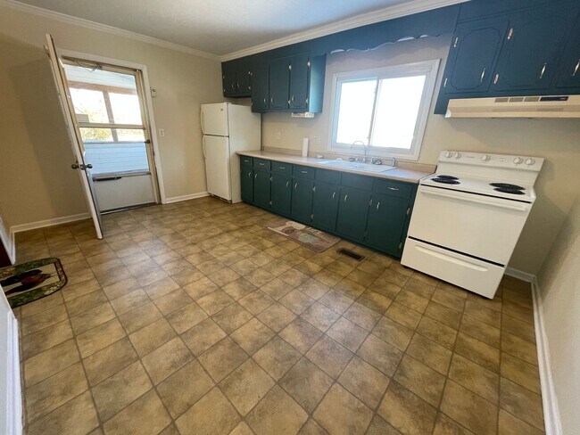 Foto del edificio - Adorable 2 Bedroom in Eden