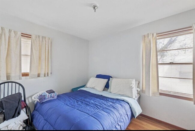 Foto del edificio - 3 br, 1 bath House - 10417 Renfrew Drive