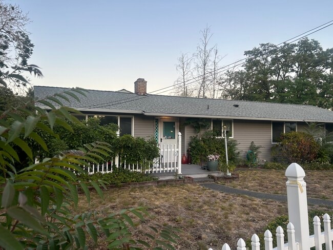 Foto del edificio - 6611 52nd Ave W