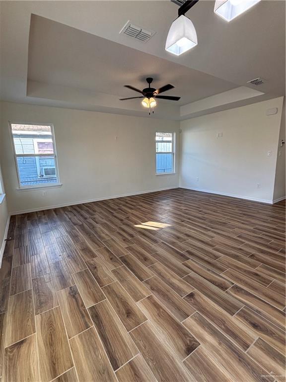 Foto del edificio - 11 E Llano Grande St