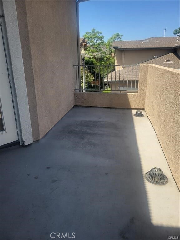 Foto del edificio - 17810 Cottonwood Ct