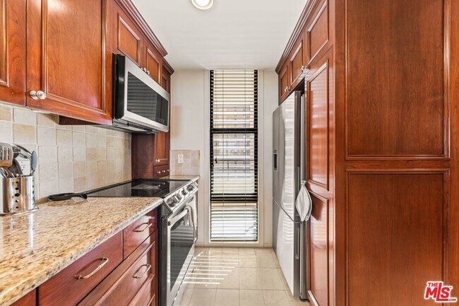 Foto del edificio - 4337 Marina City Dr