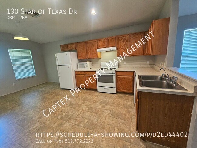 Building Photo - 130 Star of Texas Dr