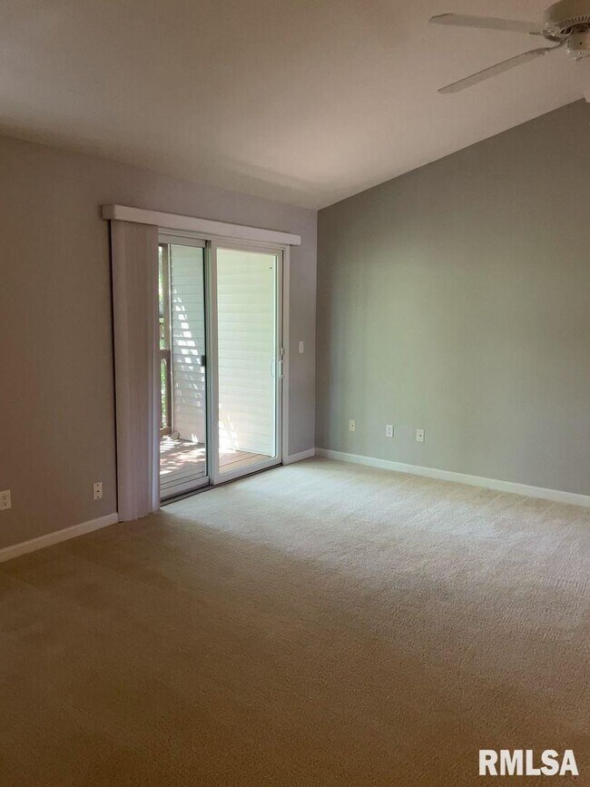 Foto del edificio - 934 West Trailcreek Drive