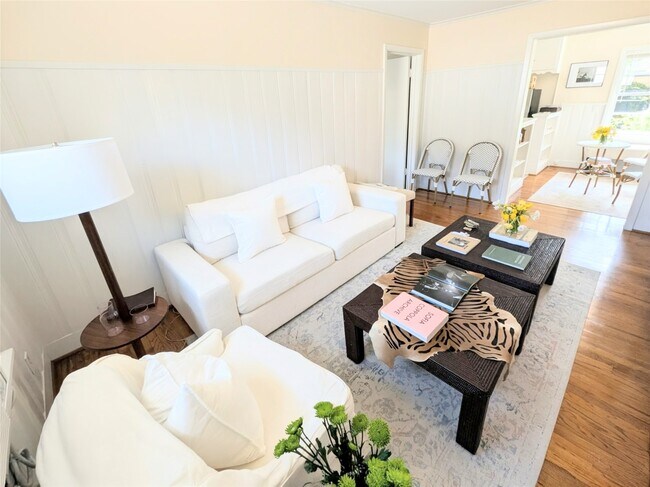 Foto del edificio - 2504 Kingston St