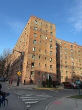 Building Photo - 1591 Metropolitan Ave