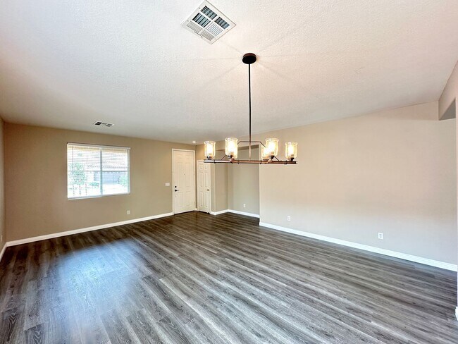 Foto del edificio - GRANITE PEAKS AT SUMMERLIN