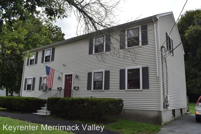 Building Photo - 3 br, 1.5 bath House - 149 Pleasant St
