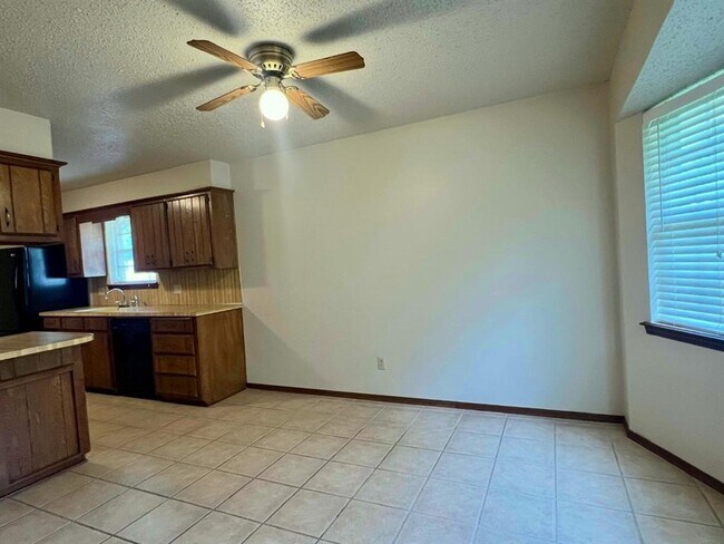 Foto del edificio - 1329 NE 20th Pl