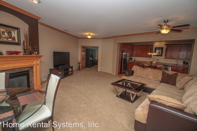 Building Photo - 2 br, 3 bath House - 8387 Townsend Drive