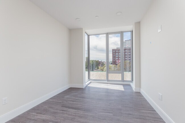 Foto del edificio - 1060 Tremont St