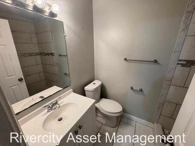 Foto del edificio - 3219 Holly Berry Dr