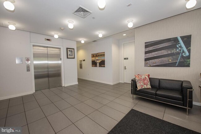 Foto del edificio - 4200 Pine St