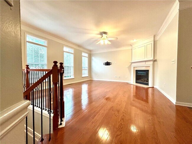 Foto del edificio - 4692 Wehunt Commons Dr